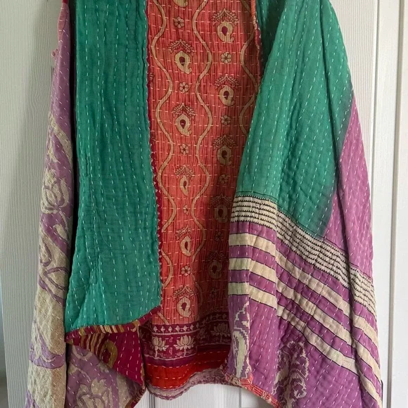 Vibrant Patchwork Kantha Vest - Picture 7 of 9